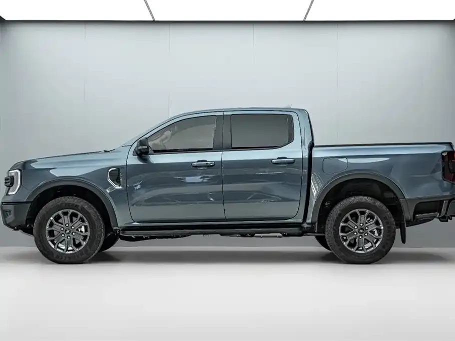 Ford Ranger — фото 9