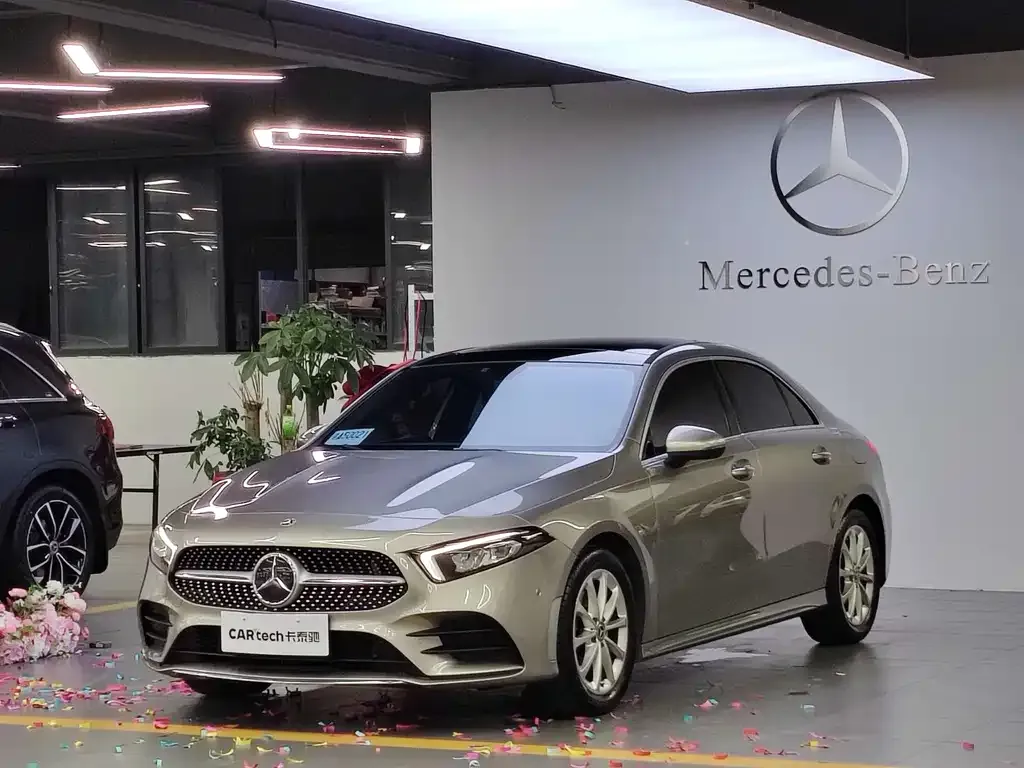 Mercedes-Benz A-Class — фото 1