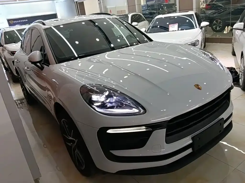 Porsche Macan — фото 8