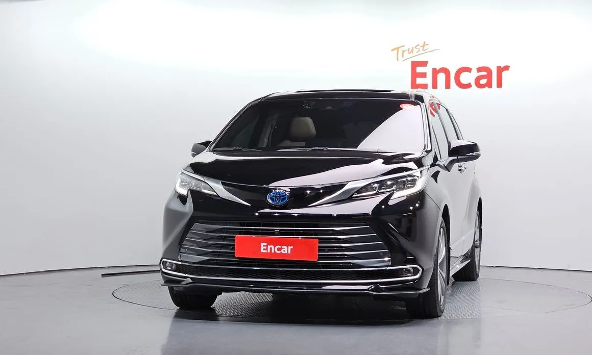 Toyota Sienna 2024 из KR, фото 3