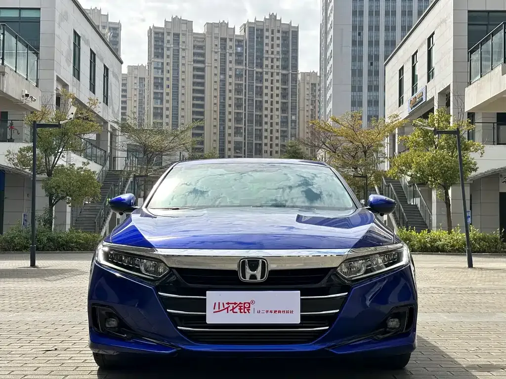 Honda Accord — фото 4