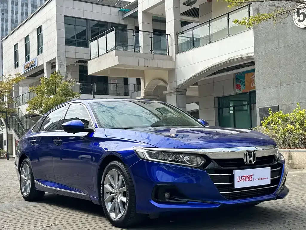 Honda Accord — фото 3