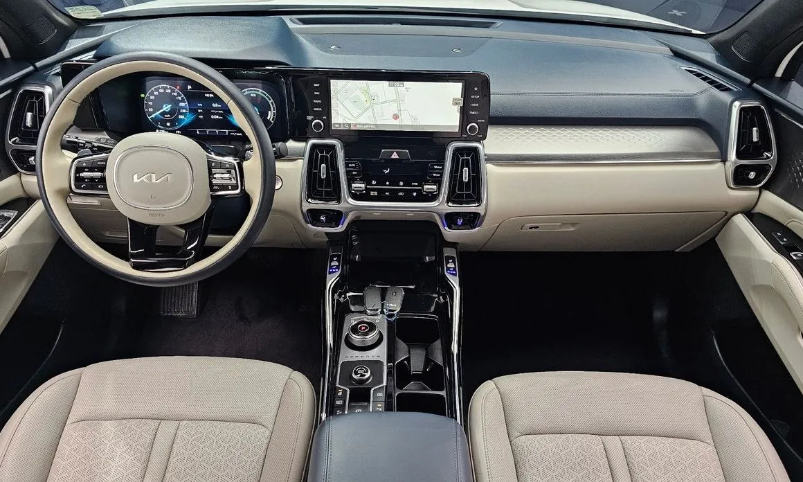 Kia Sorento — фото 9