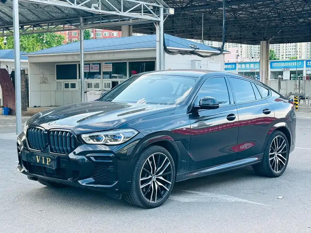 BMW X6 — фото 1