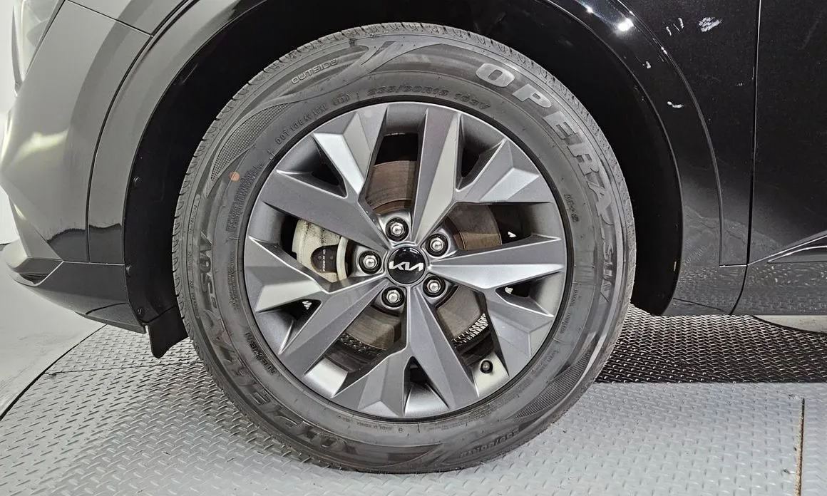 Kia Sportage — фото 9