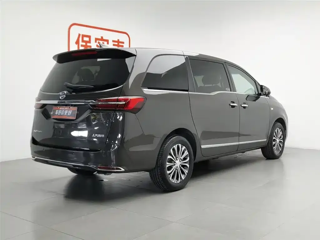 Buick GL8 2021 из CN, фото 2