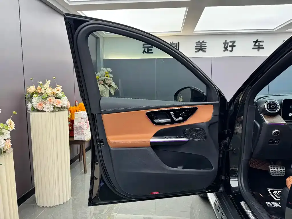 Mercedes-Benz GLC 2024 из CN, фото 6