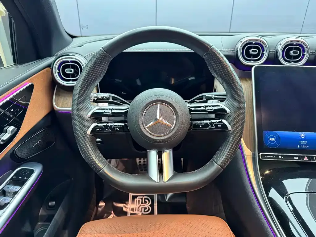 Mercedes-Benz GLC 2024 из CN, фото 8