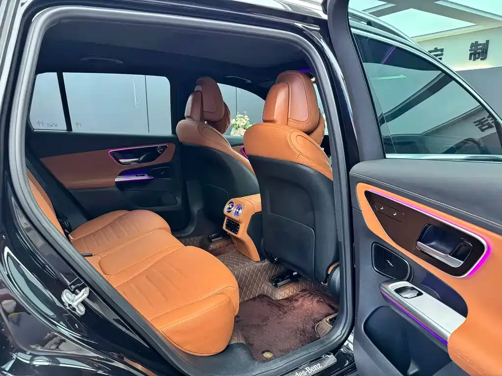 Mercedes-Benz GLC 2024 из CN, фото 10