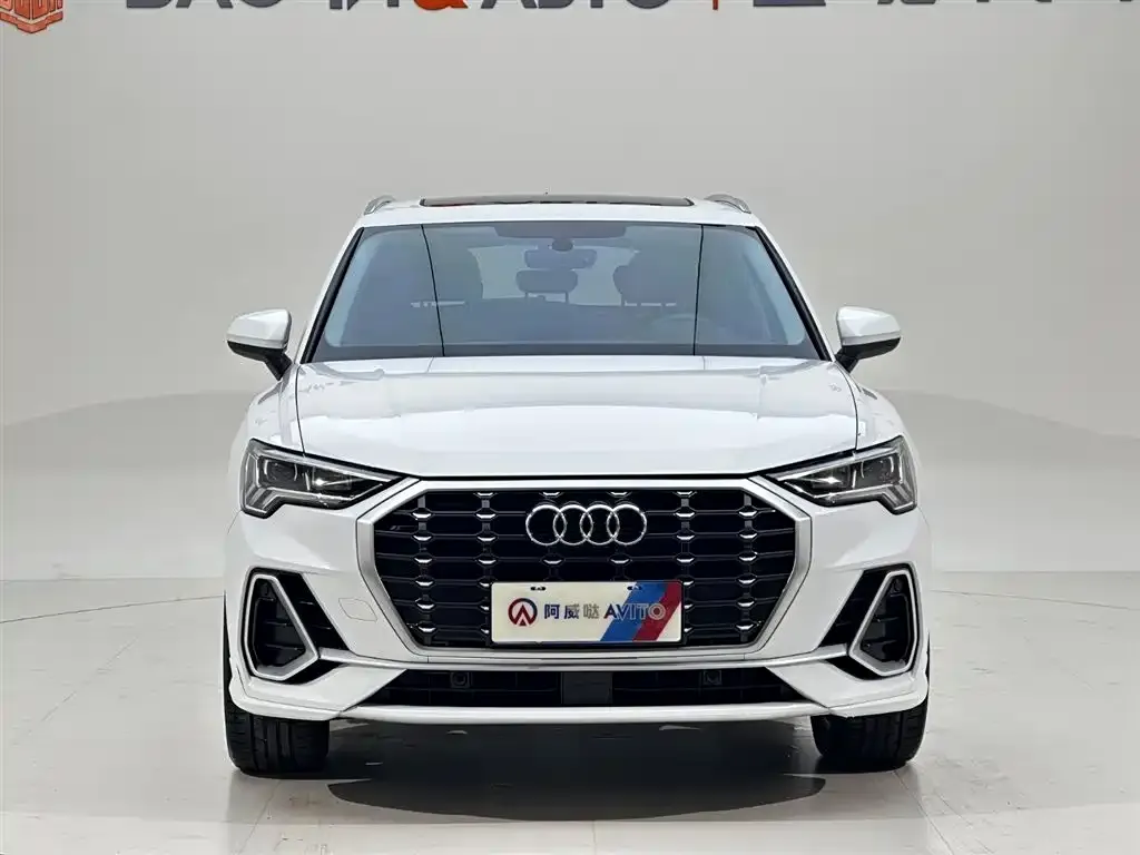 Audi Q3 — фото 10