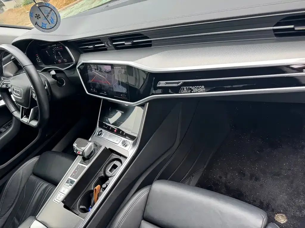 Audi A7 2021 из CN, фото 7