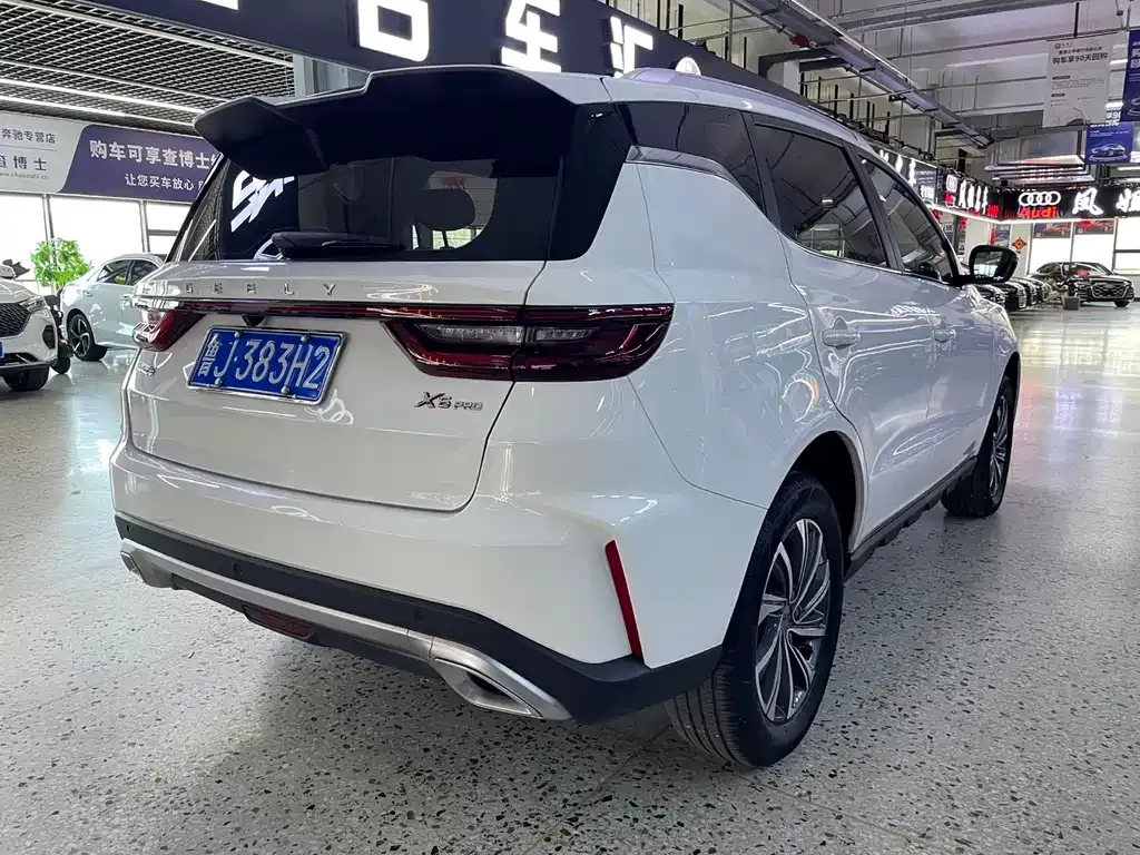 Geely Vision X6 2022 из CN, фото 8