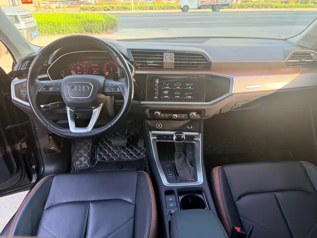 Audi Q3 2021 из CN, фото 6