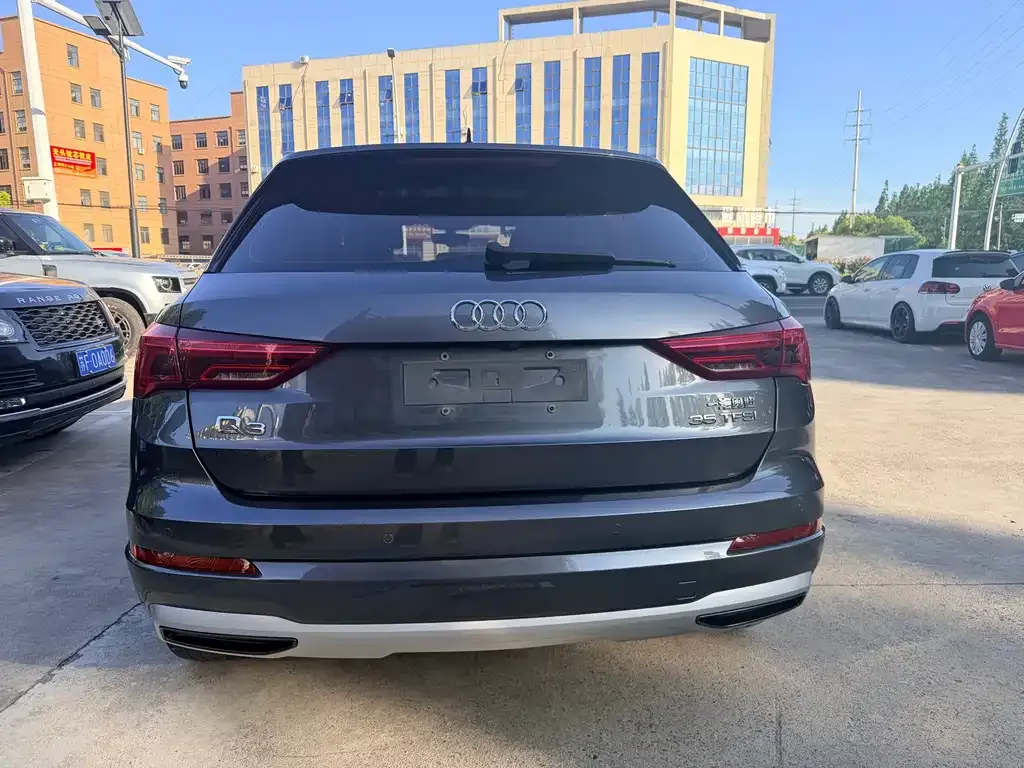 Audi Q3 2021 из CN, фото 10
