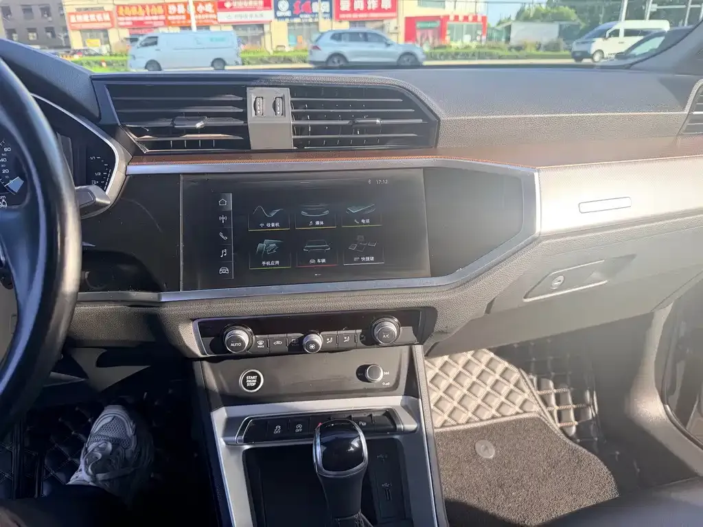 Audi Q3 2021 из CN, фото 7