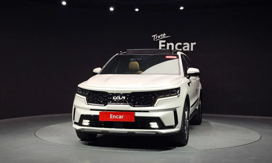 Kia Sorento — фото 5