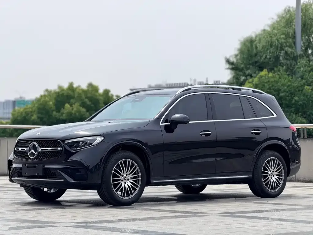 Mercedes-Benz GLC — фото 1