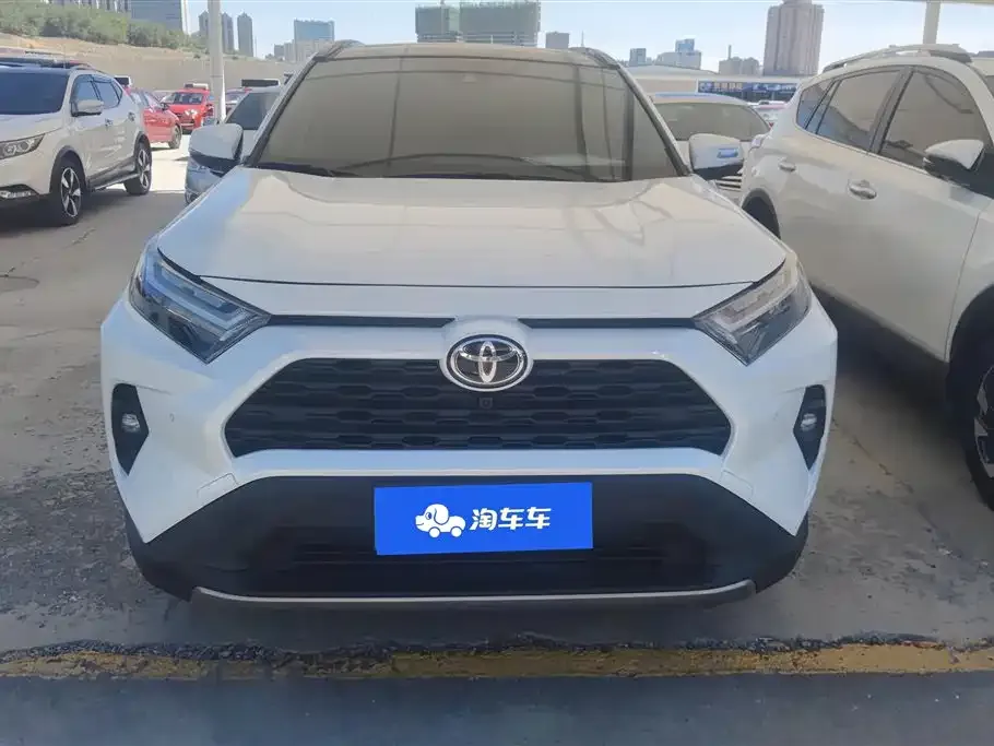 Toyota RAV4 2024 из CN, фото 3
