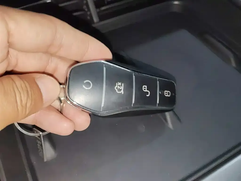BYD Seal 06 — фото 10