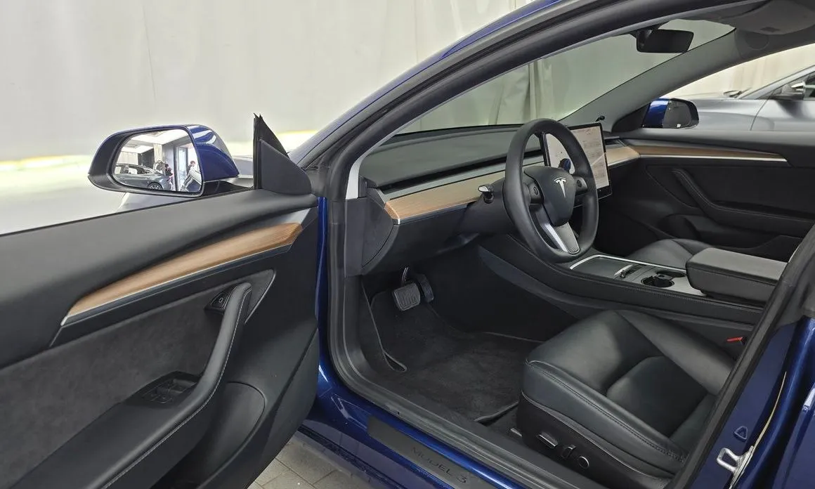 Tesla Model 3 2021 из KR, фото 5