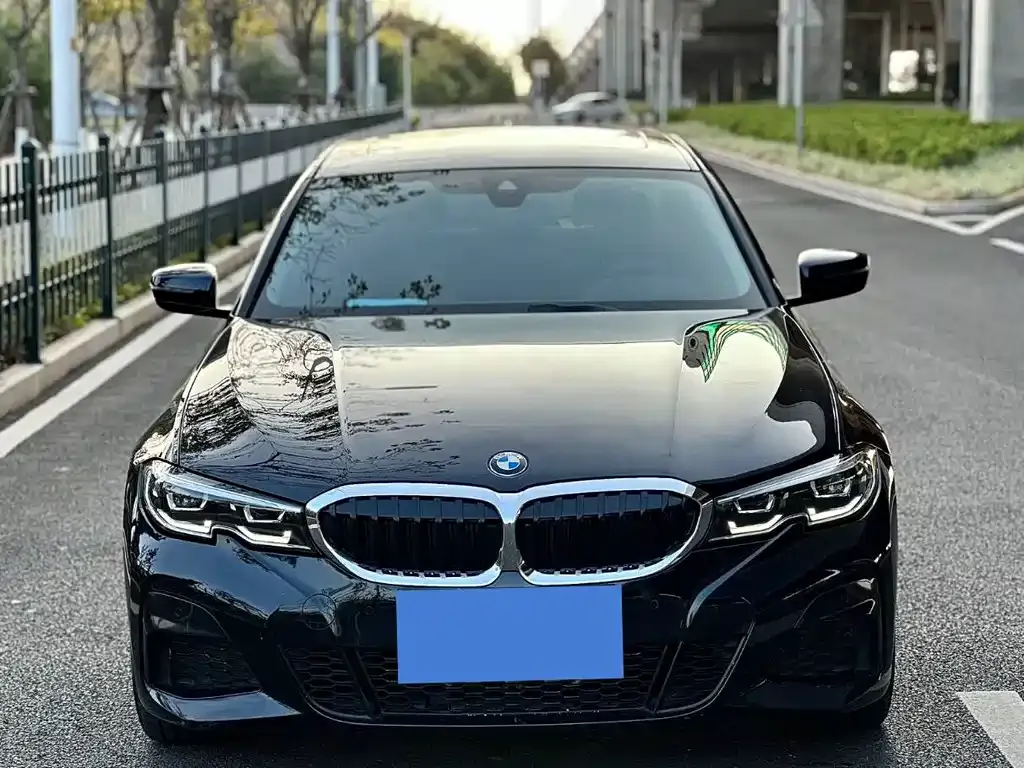 BMW 3 Series — фото 10