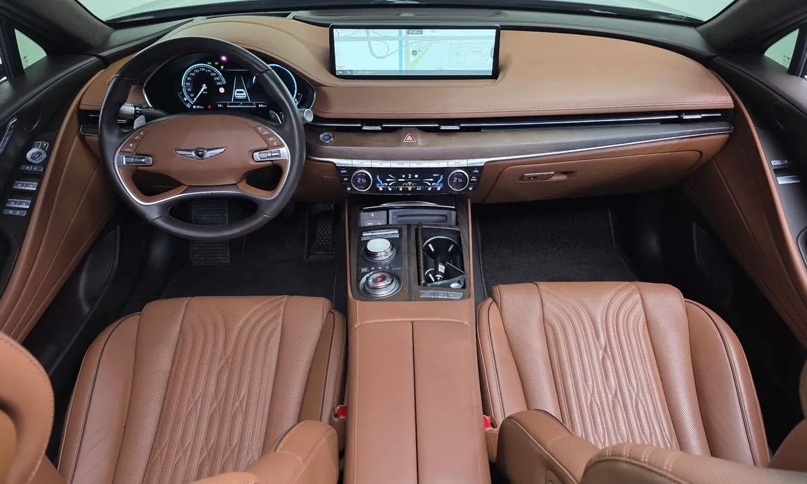 Genesis G80 — фото 10