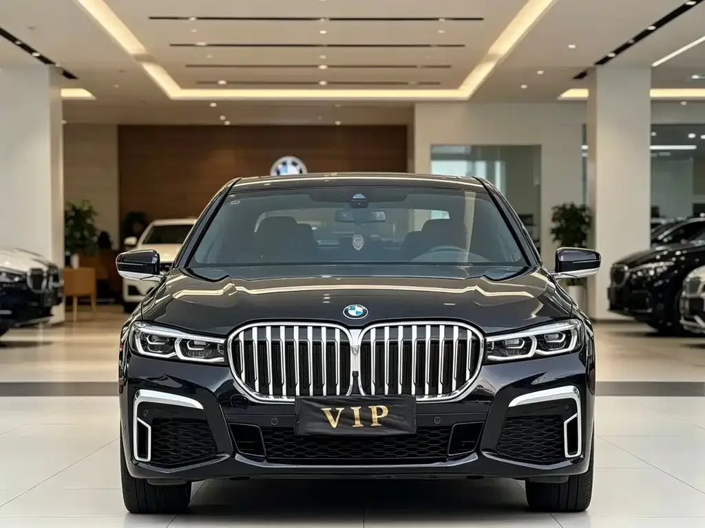 BMW 7 Series 2022 из CN, фото 7