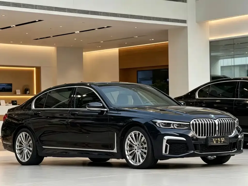 BMW 7 Series 2022 из CN, фото 5