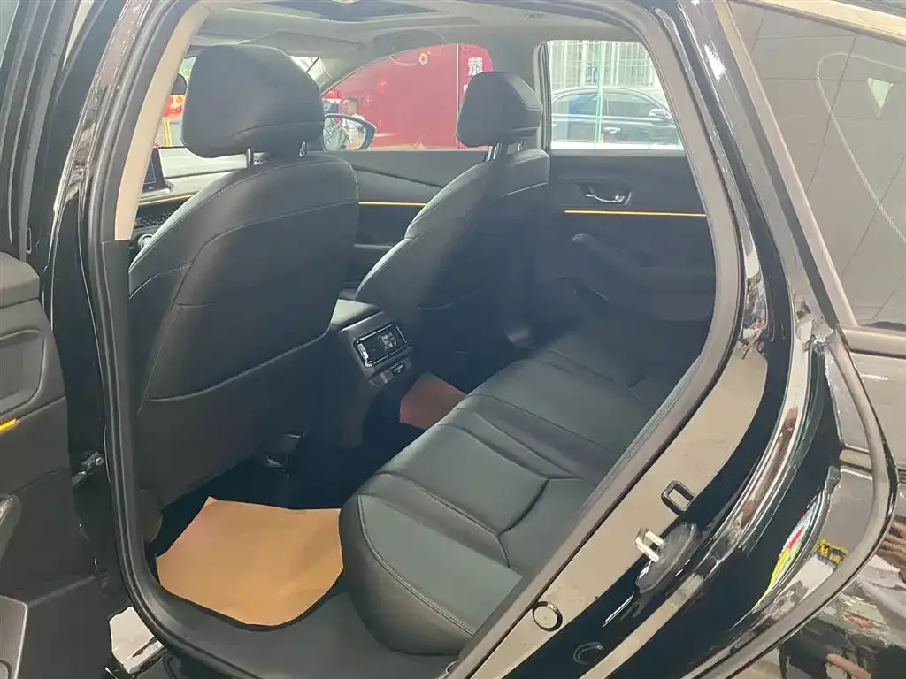 Honda Accord — фото 3