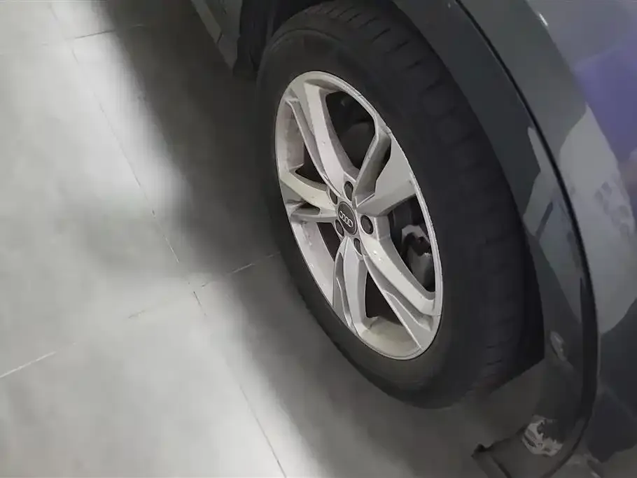 Audi Q3 2021 из CN, фото 4