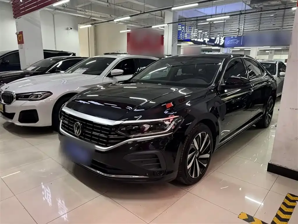 Volkswagen Passat — фото 7
