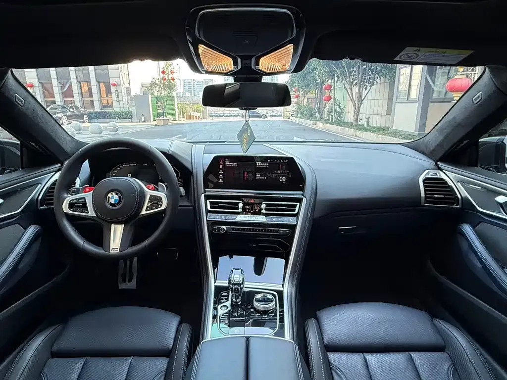 BMW 8 Series 2022 из CN, фото 8
