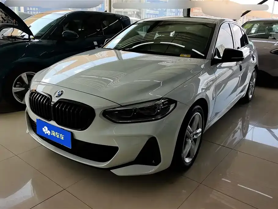 BMW 1 Series — фото 1