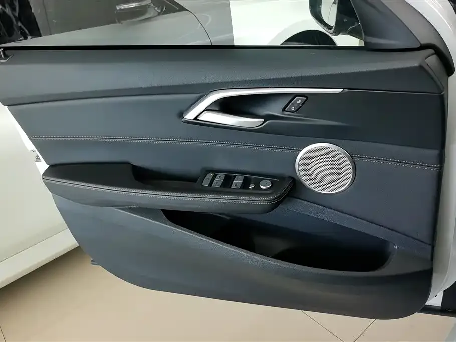 BMW 1 Series — фото 10