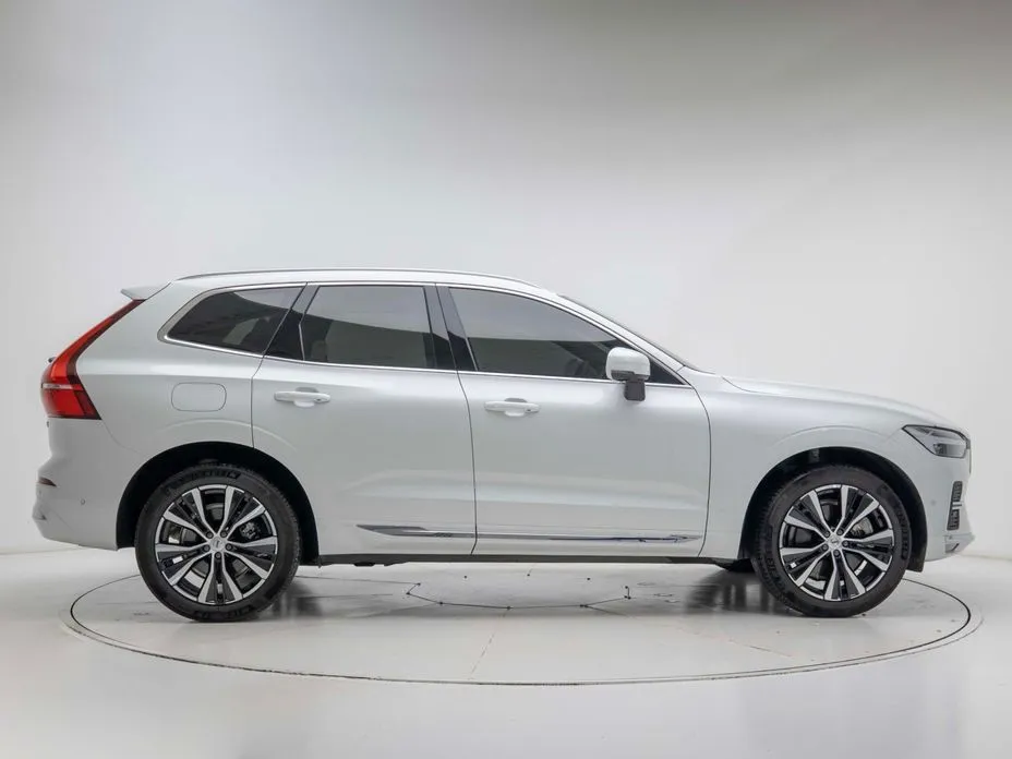 Volvo XC60 2025 из KR, фото 8