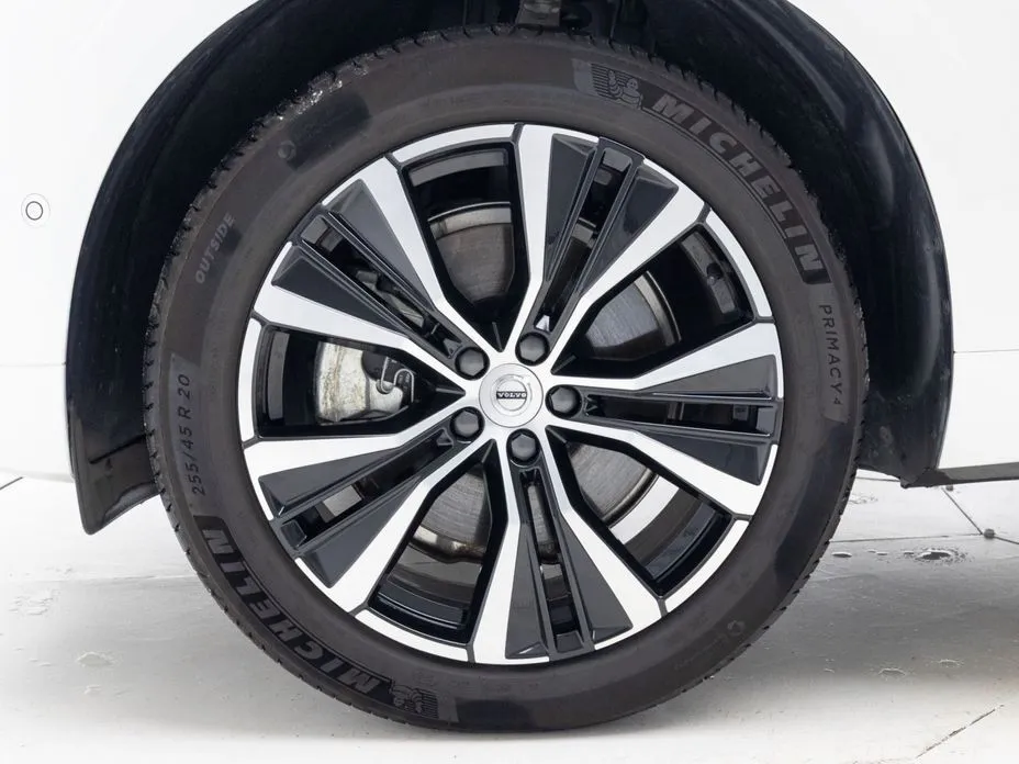 Volvo XC60 2025 из KR, фото 6