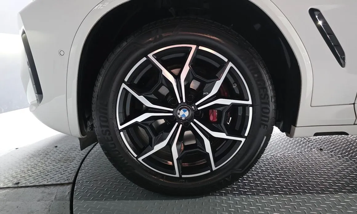 BMW X4 2022 из KR, фото 5