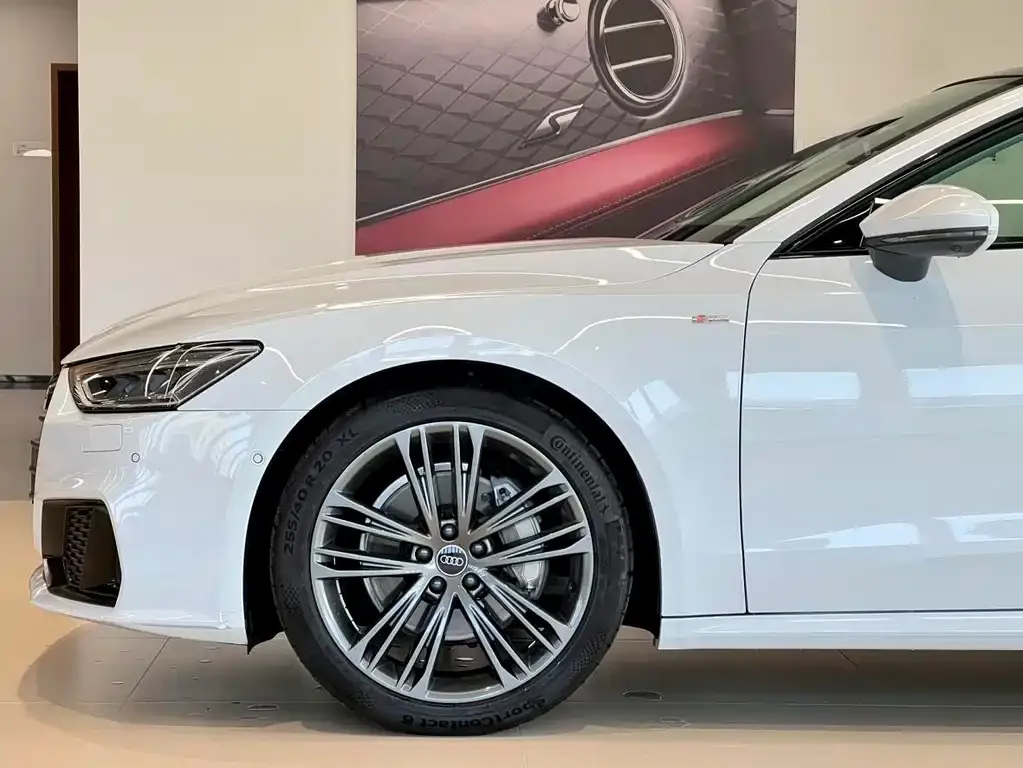 Audi A7 — фото 5
