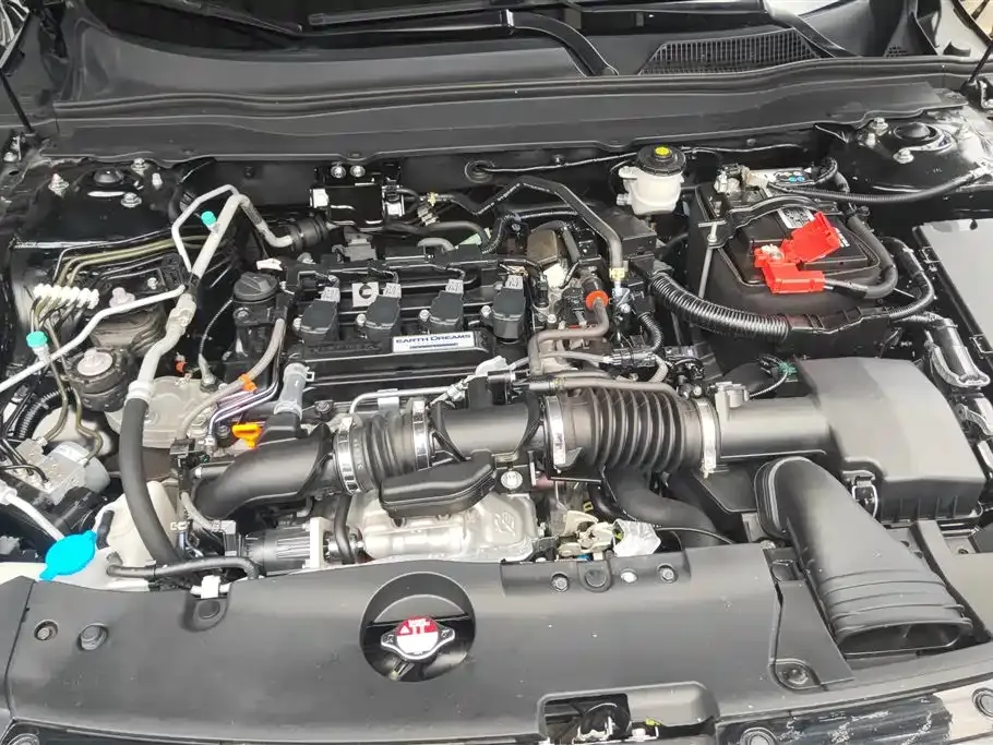 Honda Accord — фото 6