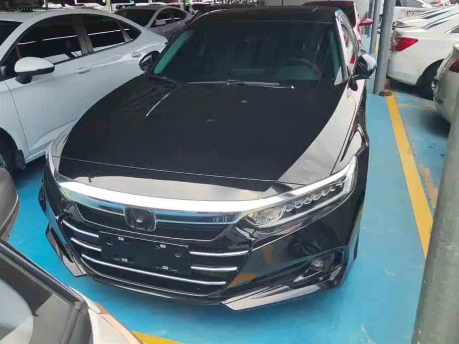 Honda Accord — фото 3