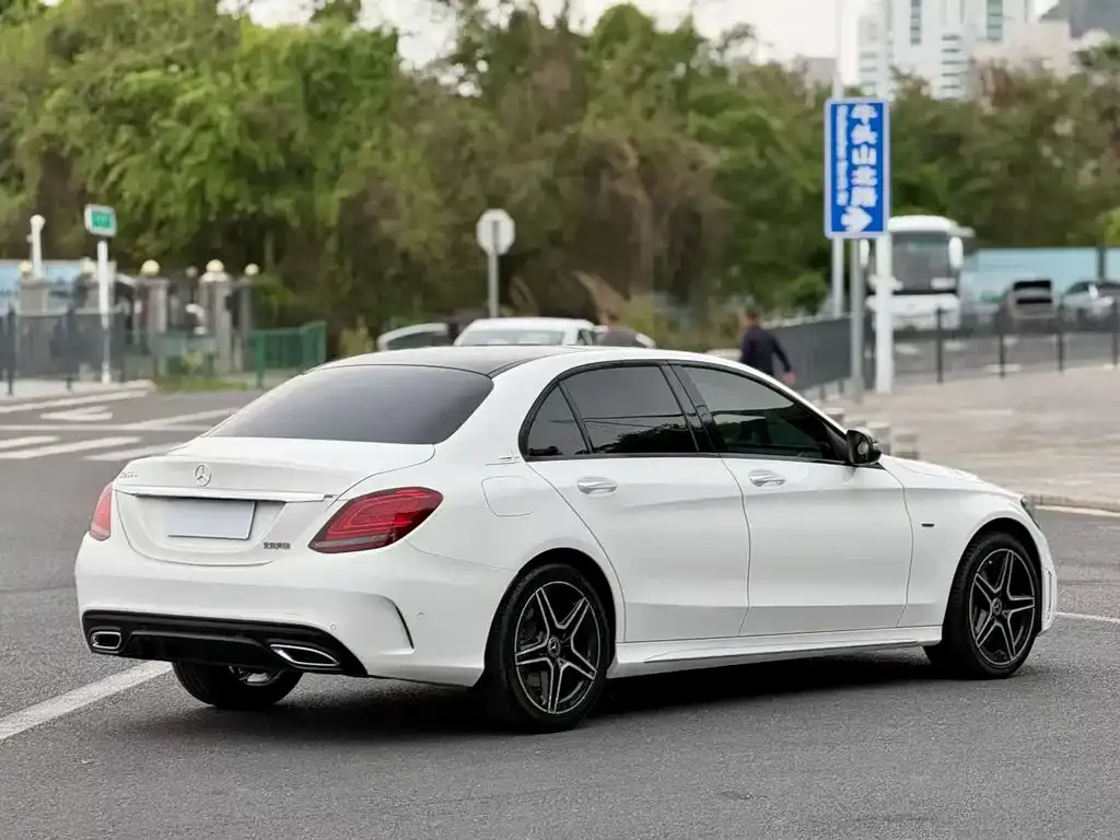 Mercedes-Benz C-Class — фото 3