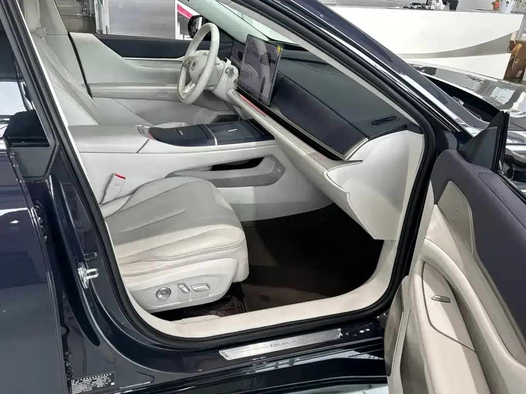 Buick Electra L7 2025 из CN, фото 5