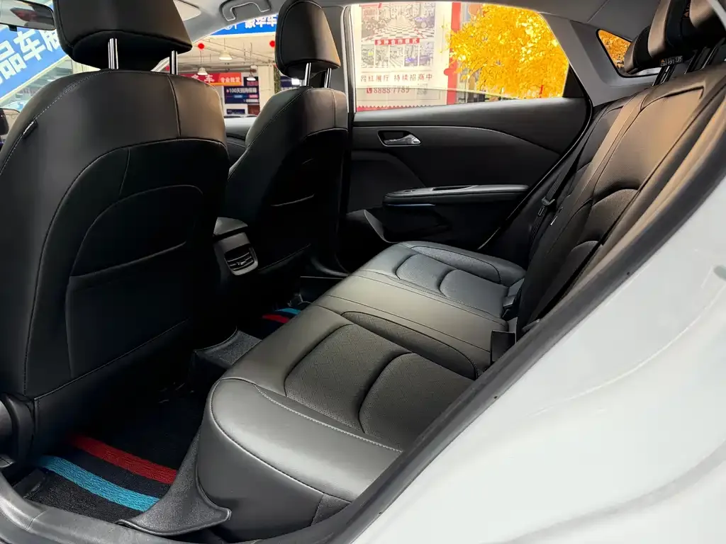 Chevrolet Monza 2023 из CN, фото 3