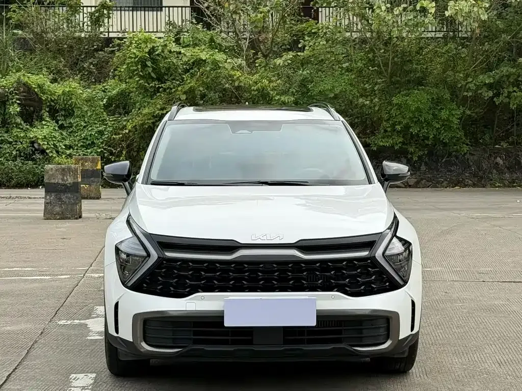 Kia Sportage 2023 из CN, фото 8