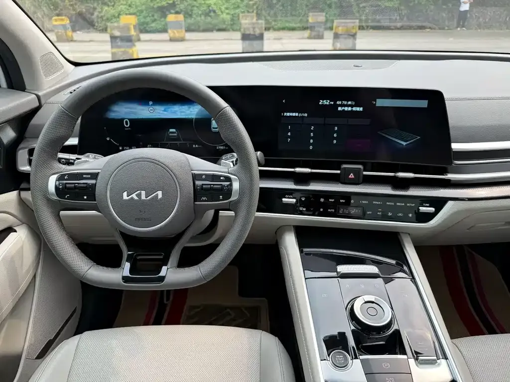 Kia Sportage 2023 из CN, фото 6