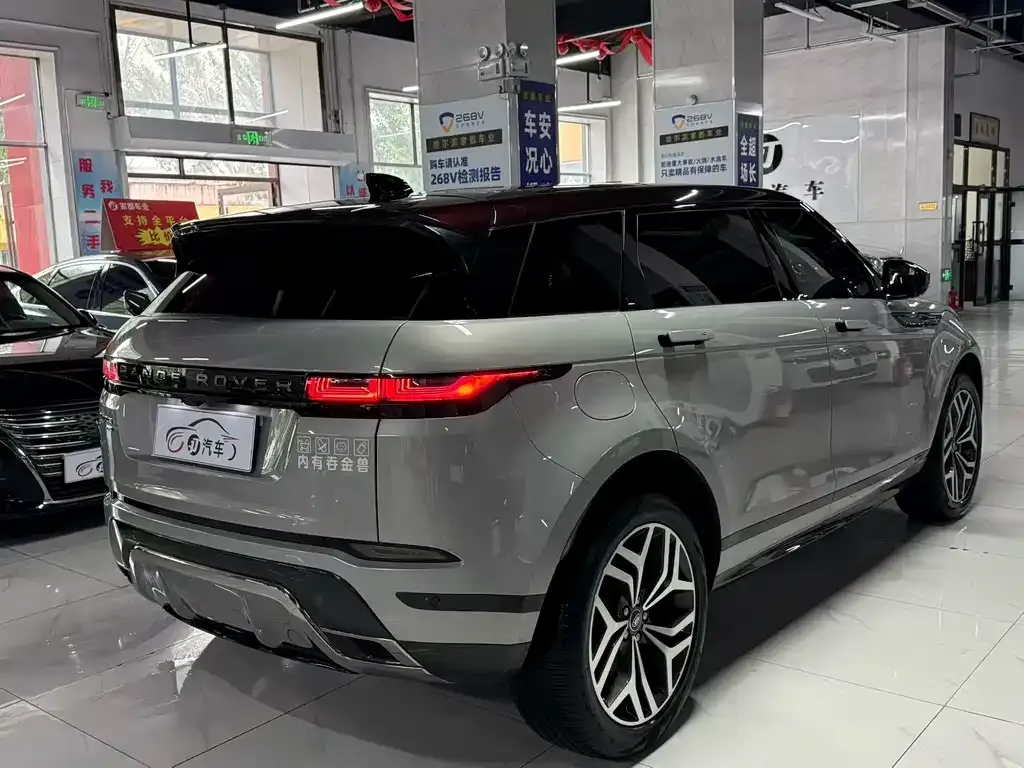 Land Rover Evoque — фото 6