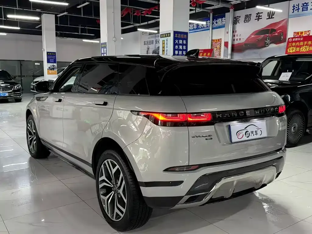 Land Rover Evoque — фото 5