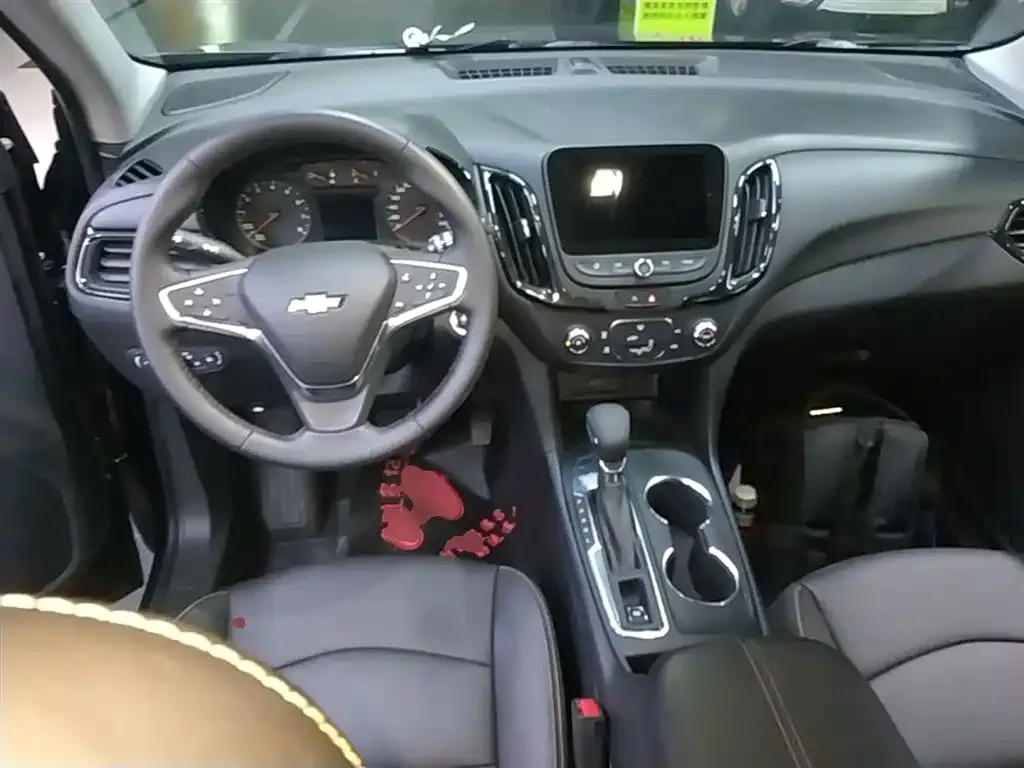 Chevrolet Equinox 2021 из CN, фото 3