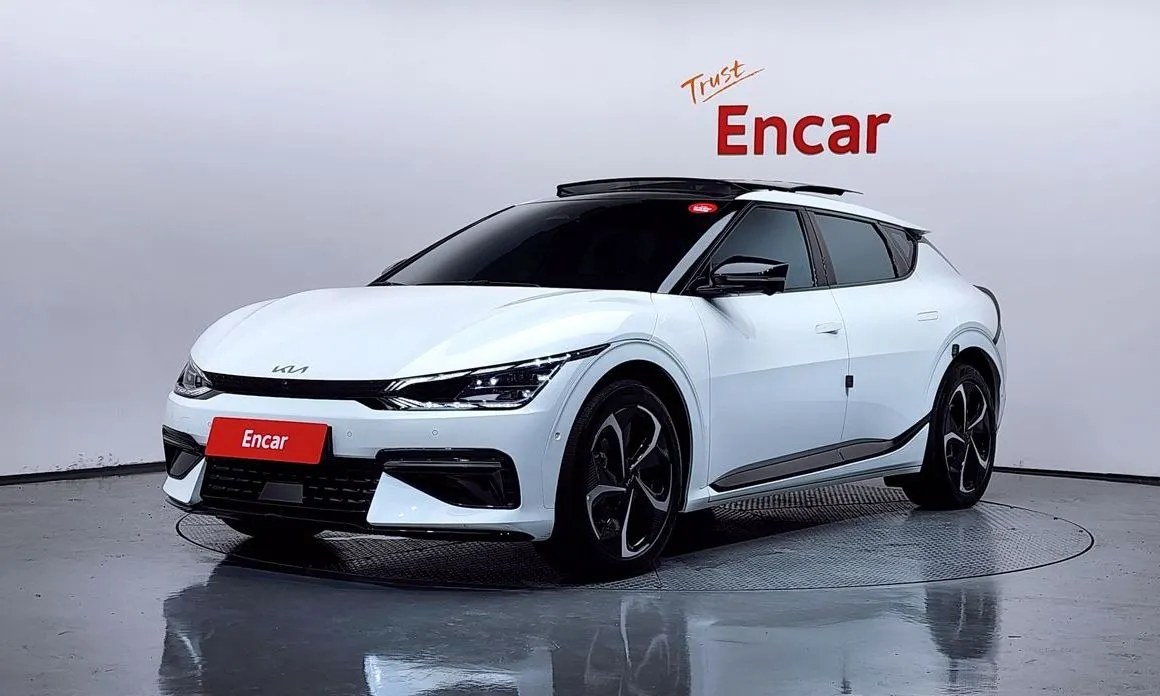 Kia EV6 2023 из KR, фото 1
