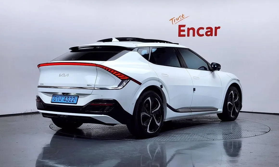 Kia EV6 2023 из KR, фото 7